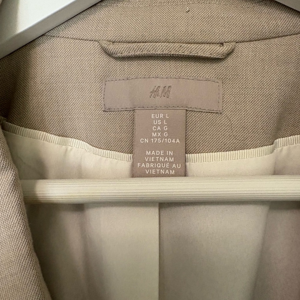Women's Tan Blazer - Picture 2 of 7